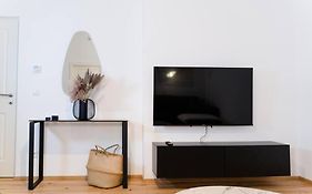 Zentrale & Ruhige 2 Zimmer - 42M²
